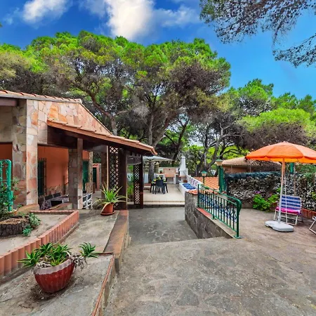 Beachfront In - 30 Meters