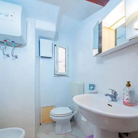 Beachfront In - 30 Meters Villa *