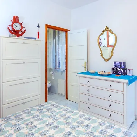 Beachfront In - 50 Meters - Private Access To The Sea Villa