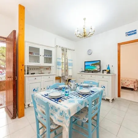 Beachfront In - 50 Meters - Private Access To The Sea * Porto Pino