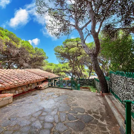 Beachfront In - 50 Meters - Private Access To The Sea Villa